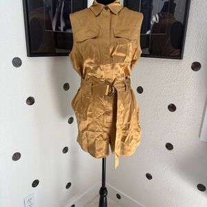 Banana Republic Gold Sleeveless Jumpsuit 💯 silk, safari-inspired style ❤️